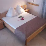 Macola Apartment