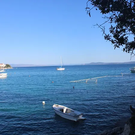 Apartment Macola Trogir