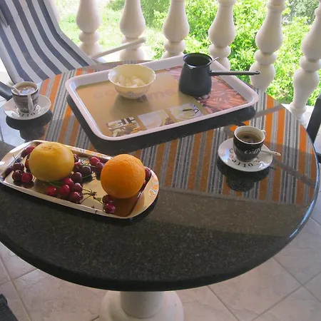 Apartment Macola *