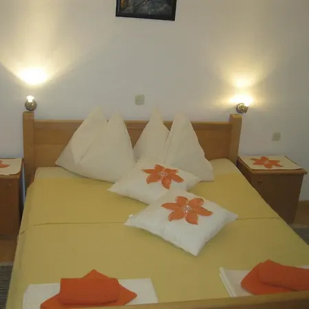 Macola * Trogir